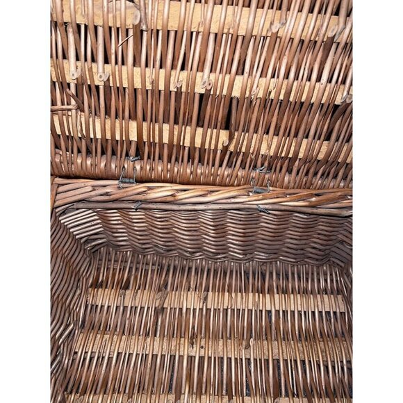 Vintage Rattan Suitcase Wicker Chest Picnic and Wine Box - Picture 13 of 16